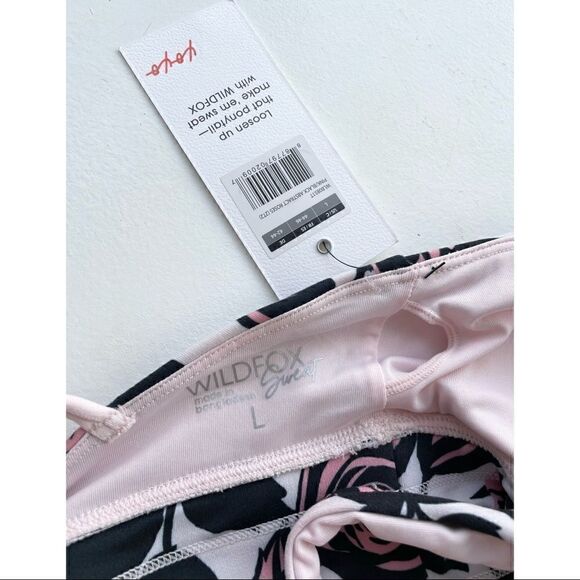 NWT WILDFOX Sweat Chris Abstract Roses Strappy Sports Bra Top - Picture 7 of 7